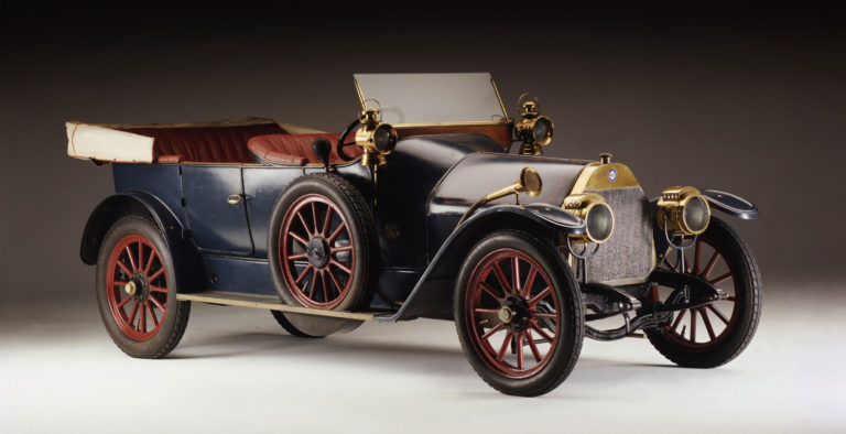 ALFA 24 HP fabricado en 1909, el precursor de la marca italiana