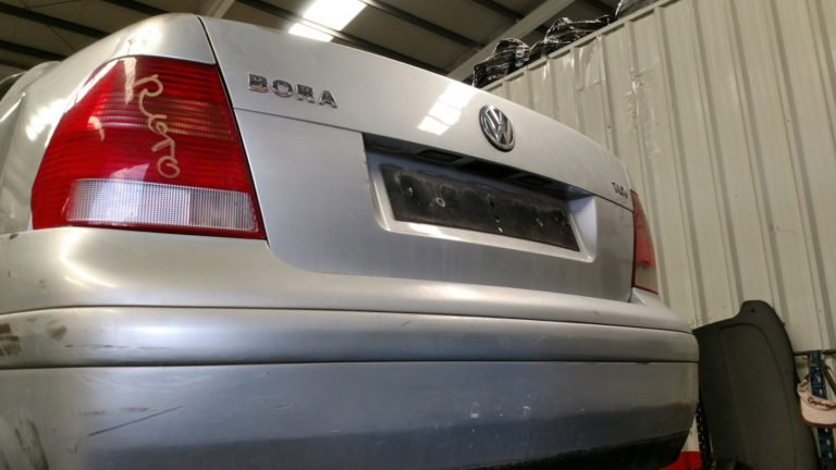 Volkswagen Bora en Autodesguace CAT La Mina