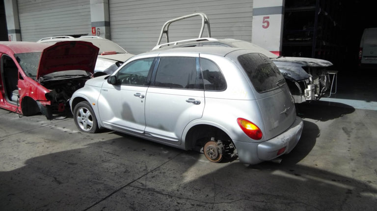 Chrysler PT Cruiser en Autodesguace CAT La Mina.