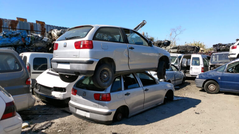 Seat Ibiza en Autodesguace CAT La Mina.