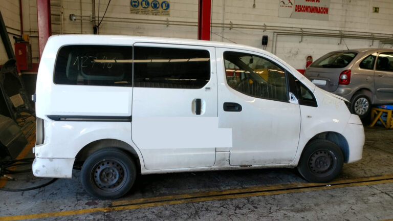 Nissan NV200 en Autodesguace CAT La Mina.