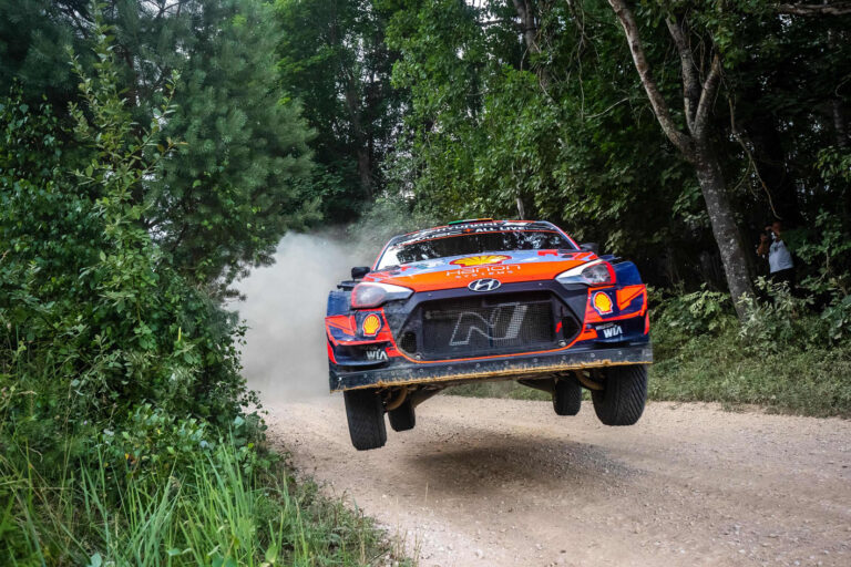 Rovanpera, con Toyota Yaris WRC, se impone en el Rally de Estonia 2021