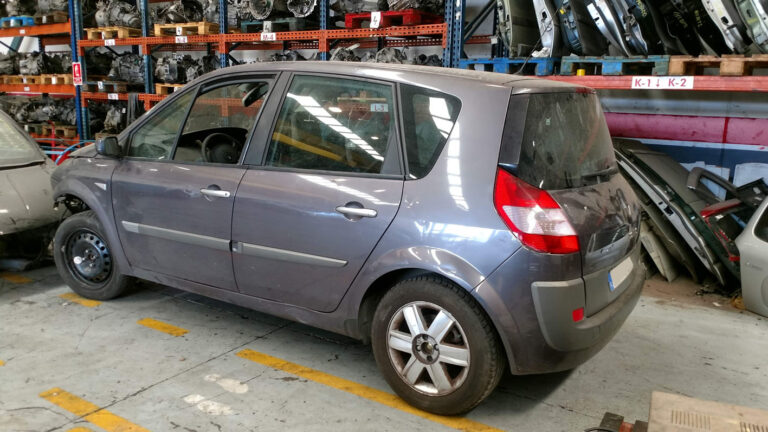 Renault Scenic en Autodesguace CAT La Mina.