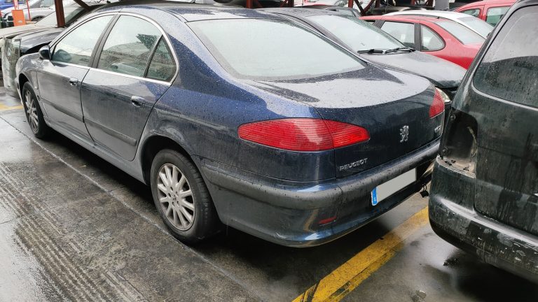 Peugeot 607 en Autodesguace CAT La Mina.