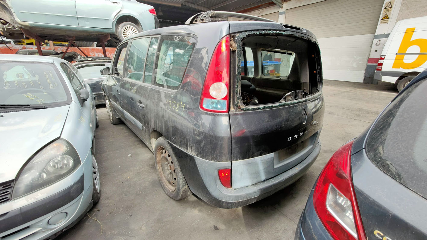 Renault Espace en Autodesguace CAT La Mina.