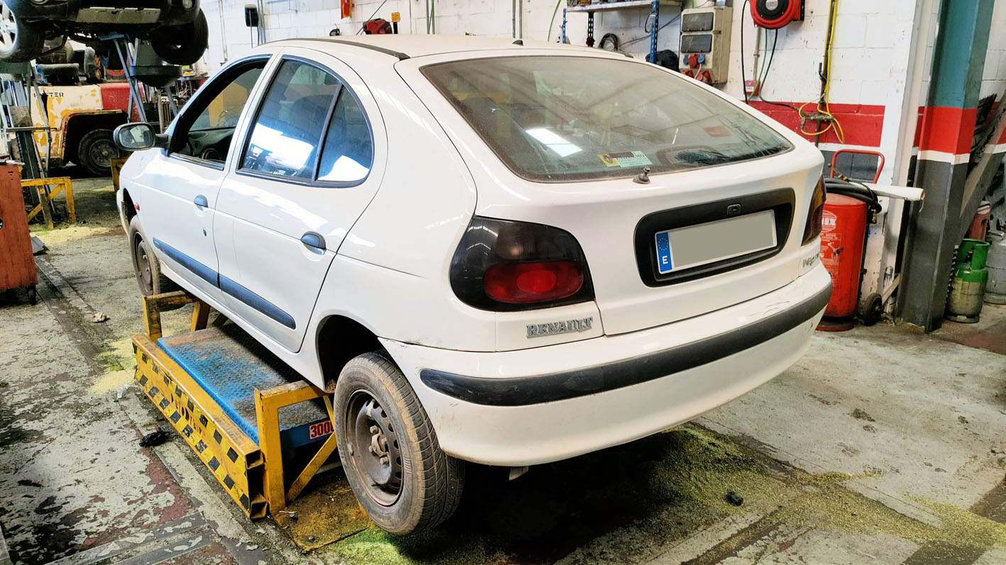 Renault Megane en Autodesguace CAT La Mina.