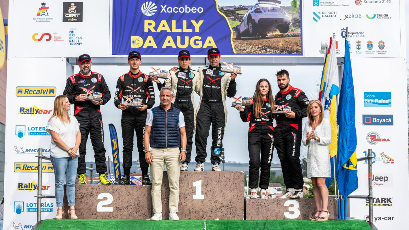 Podio de la Copa Kobe Motor en el Rally Da Auga.