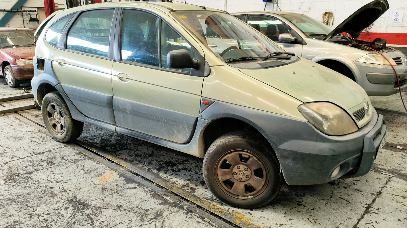 Renault Scenic RX4 en Autodesguace CAT La Mina.