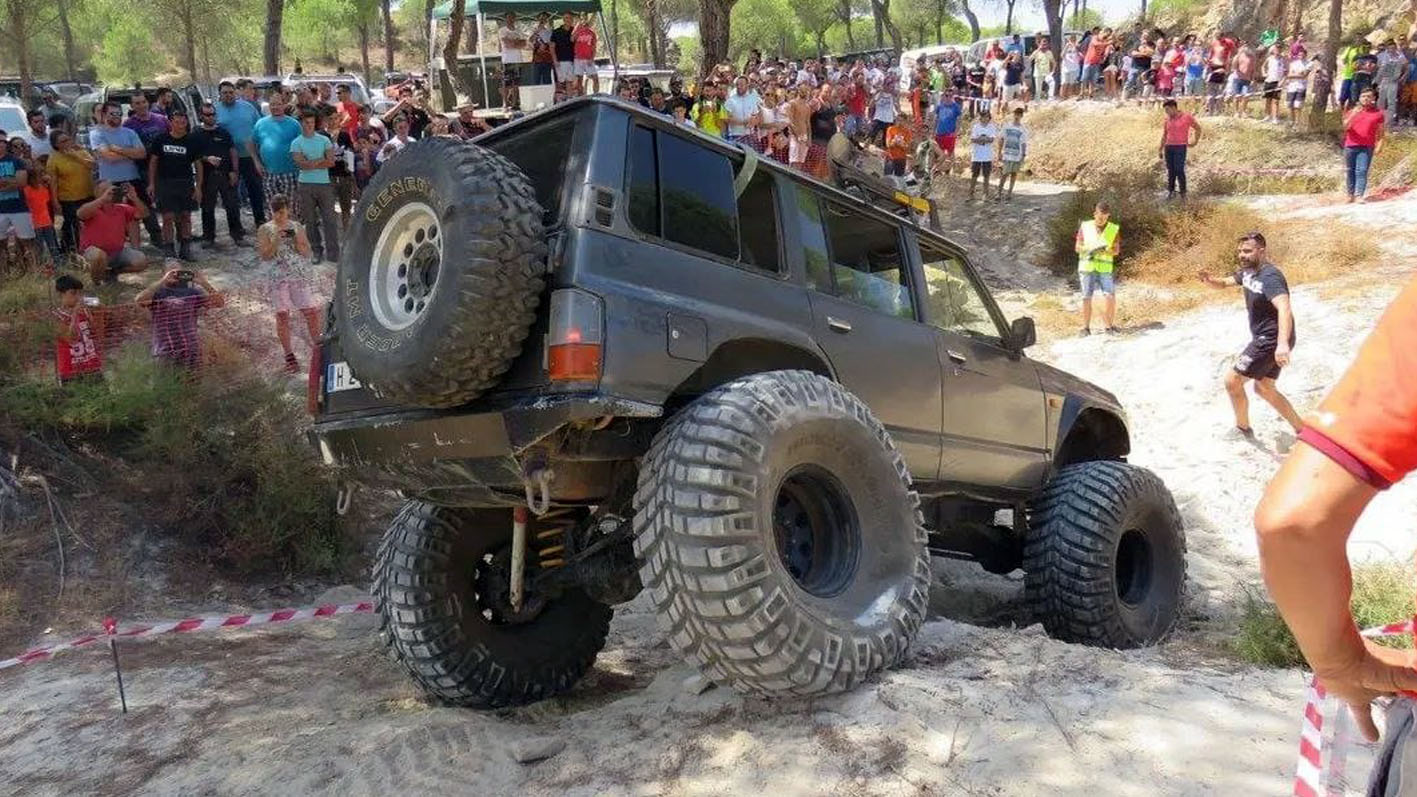 Nissan Patrol en el Trial 4x4 de Bonares en Huelva.