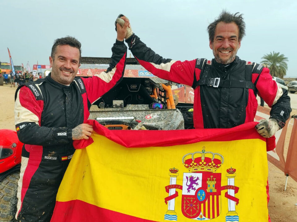 Carlos Ruiz, copiloto de La Mina Competición, y Carlos Vento.