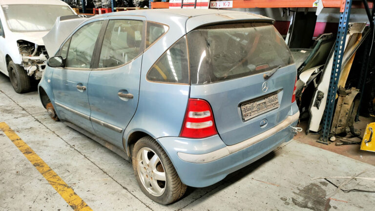 Mercedes Clase A en Autodesguace CAT La Mina.