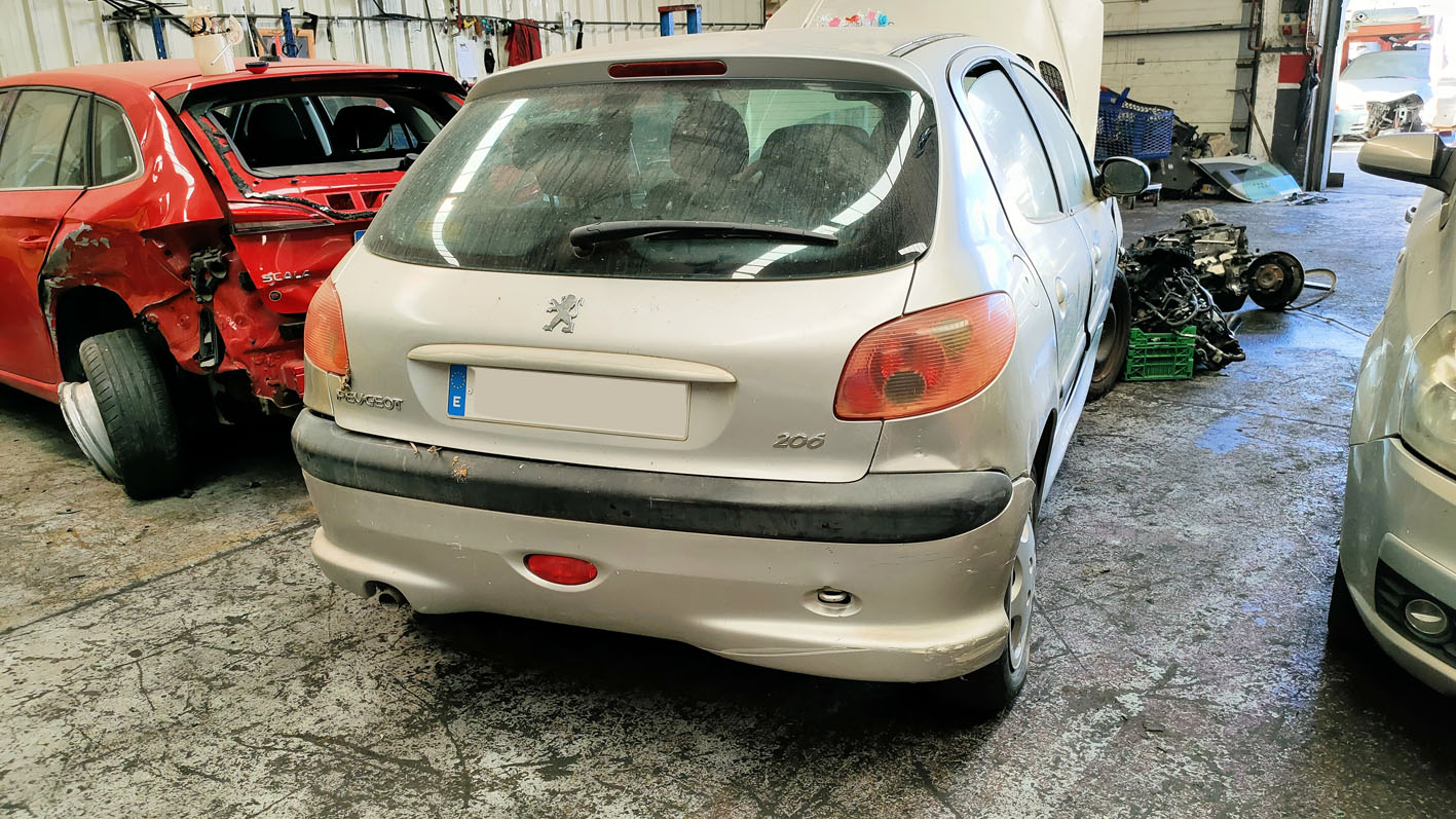 Peugeot 206 en Autodesguace CAT La Mina.