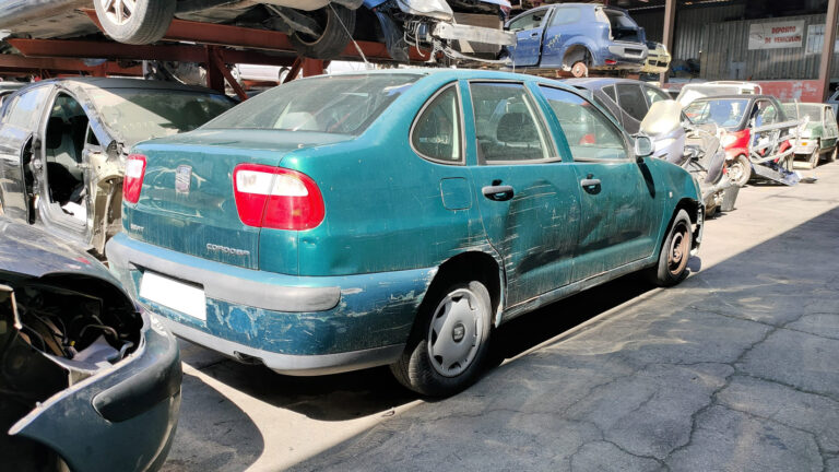 Seat Córdoba en Autodesguace CAT La Mina.