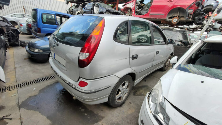 Nissan Almera Tino en Autodesguace CAT La Mina.