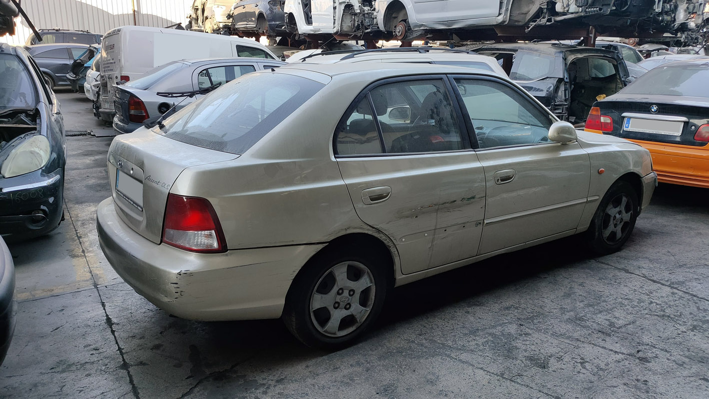 Hyundai Accent en Autodesguace CAT La Mina.