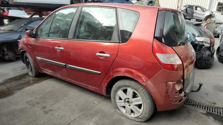 Renault Scenic en Autodesguace CAT La Mina.