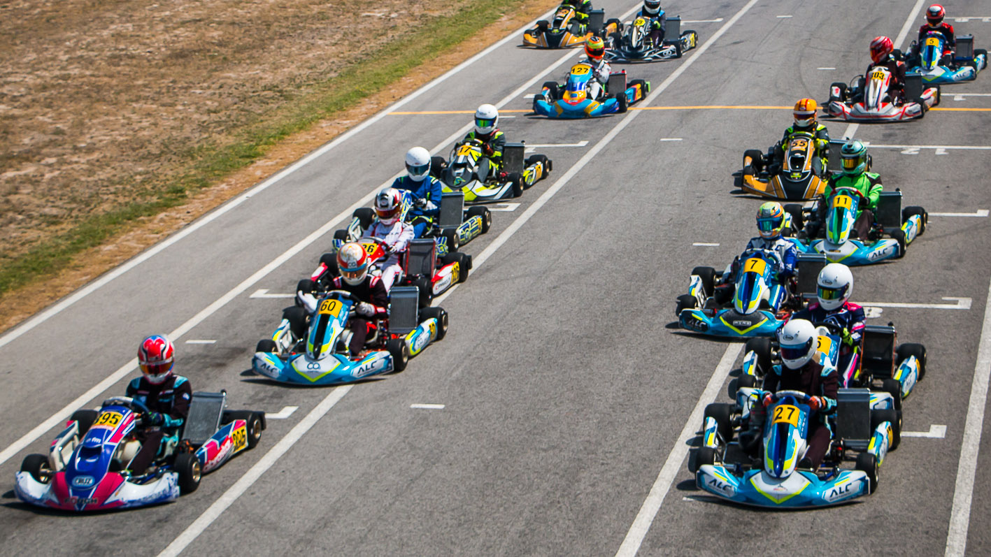 Parrilla de salida en el Karting de Campillos.