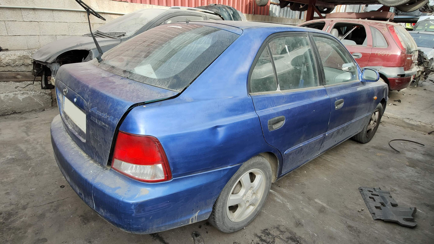 Hyundai Accent GLS en Autodesguace CAT La Mina.