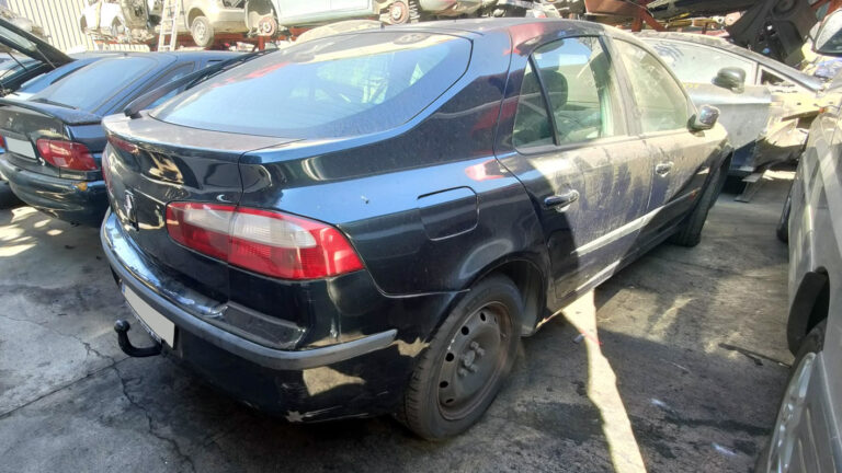 Renault Laguna en Autodesguace CAT La Mina.