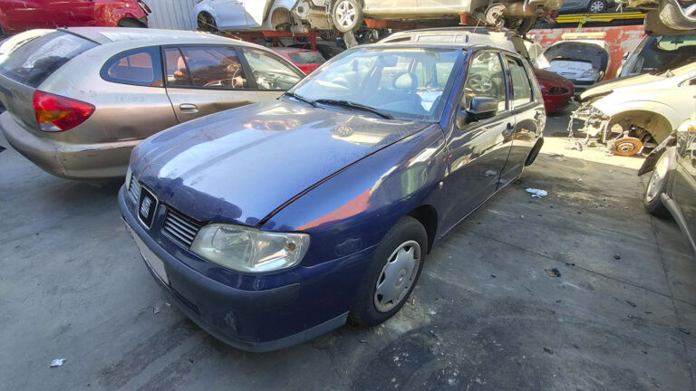 Seat Ibiza en Autodesguace CAT La Mina.