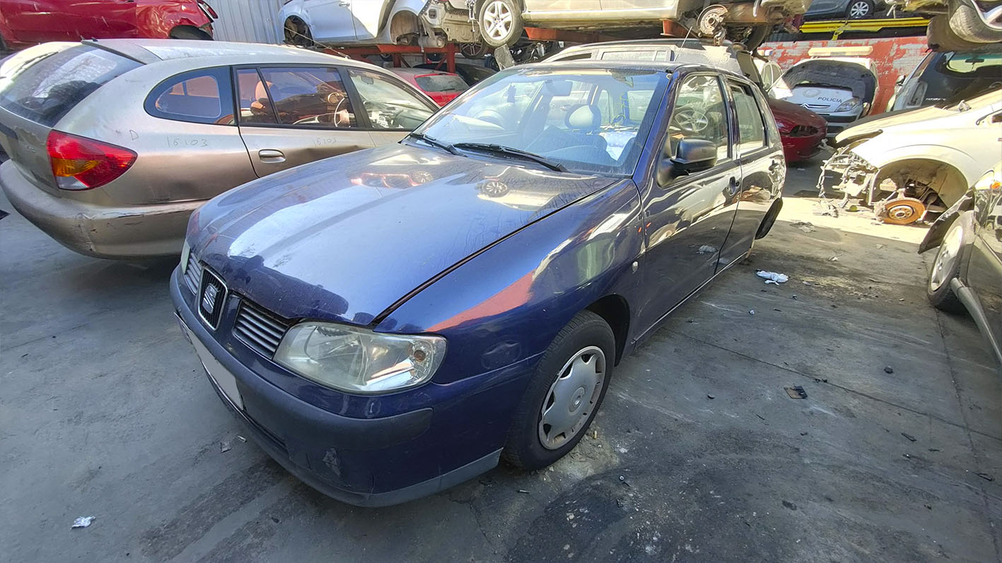 Seat Ibiza en Autodesguace CAT La Mina.