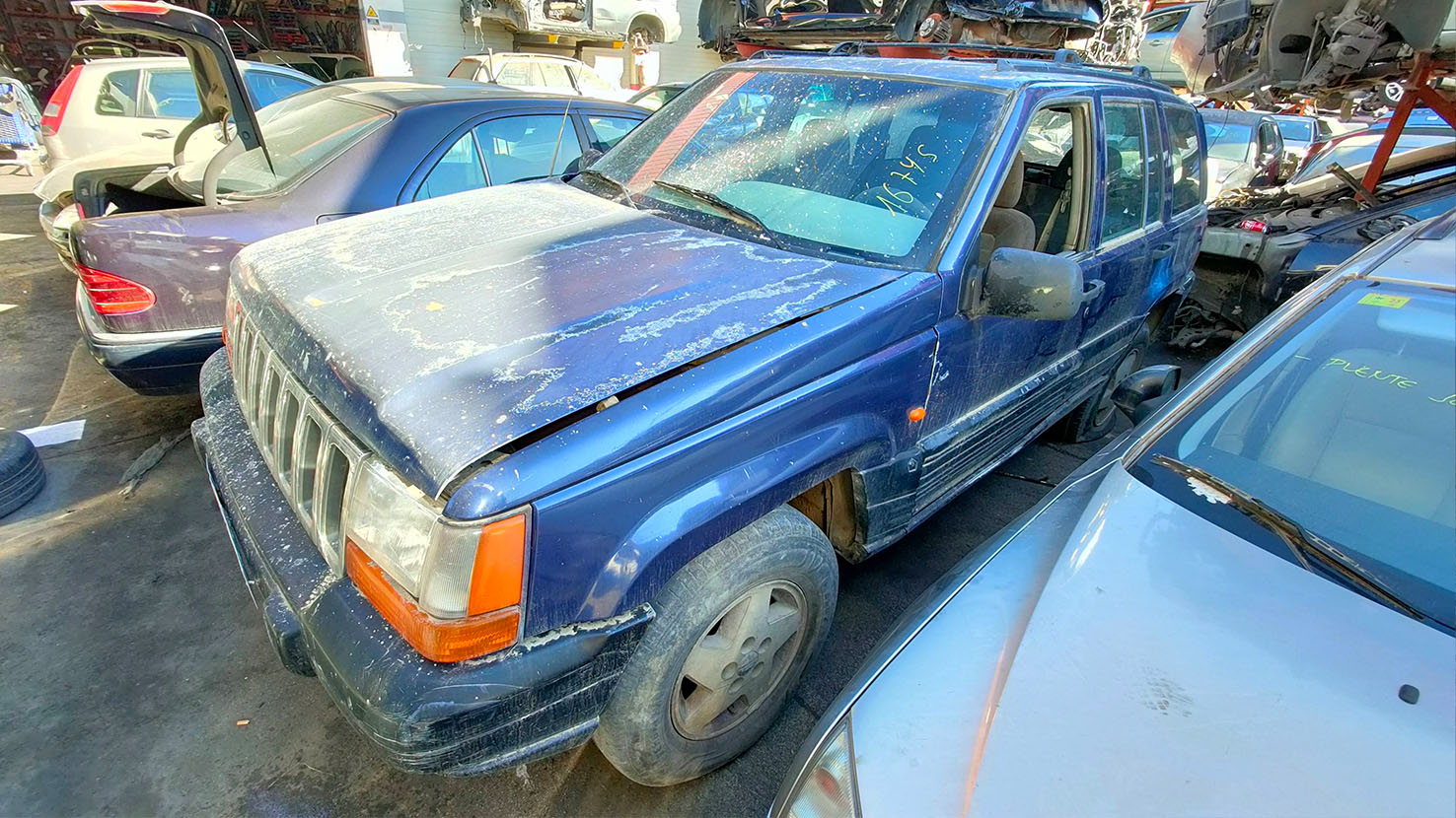 Jeep Grand Cherokee 4x4 en Autodesguace CAT La Mina.