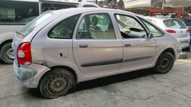 Citroën Picasso en Autodesguace CAT La Mina.