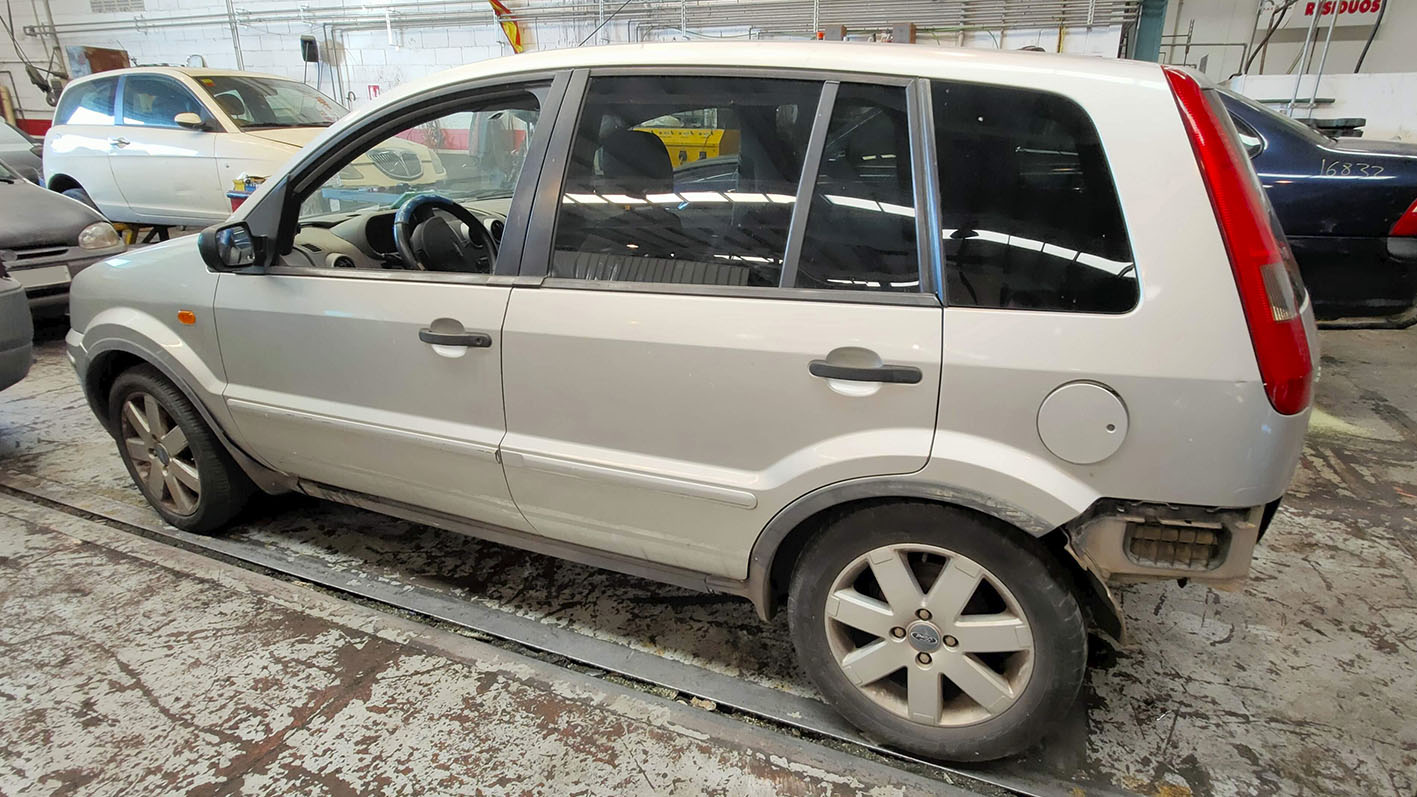 Ford Fusion en Autodesguace CAT La Mina.