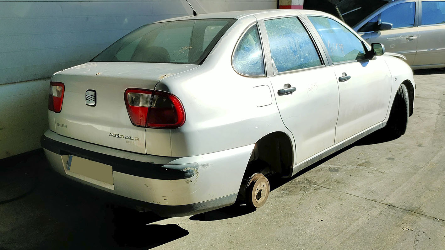 Seat Córdoba en Autodesguace CAT La Mina.