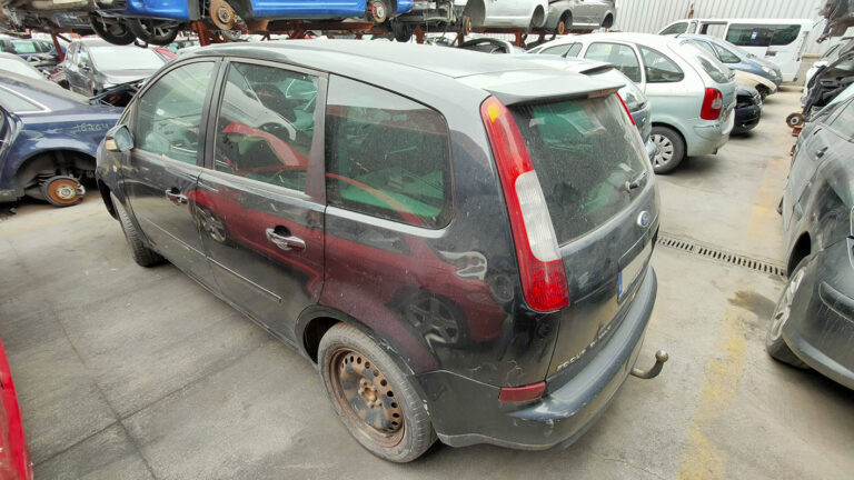 Ford Focus C-Max en Autodesguace CAT La Mina.