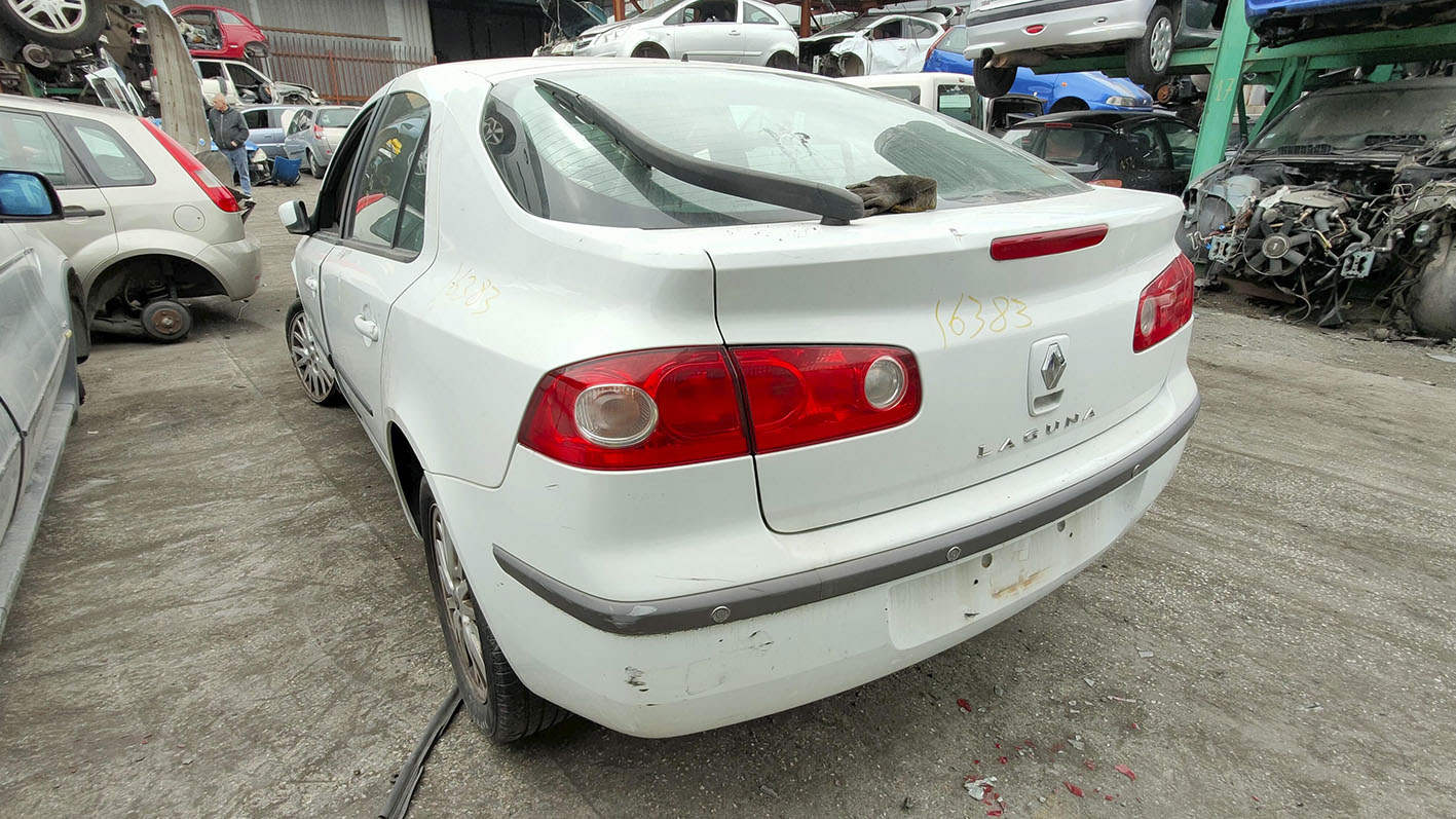 Renault Laguna en Autodesguace CAT La Mina.