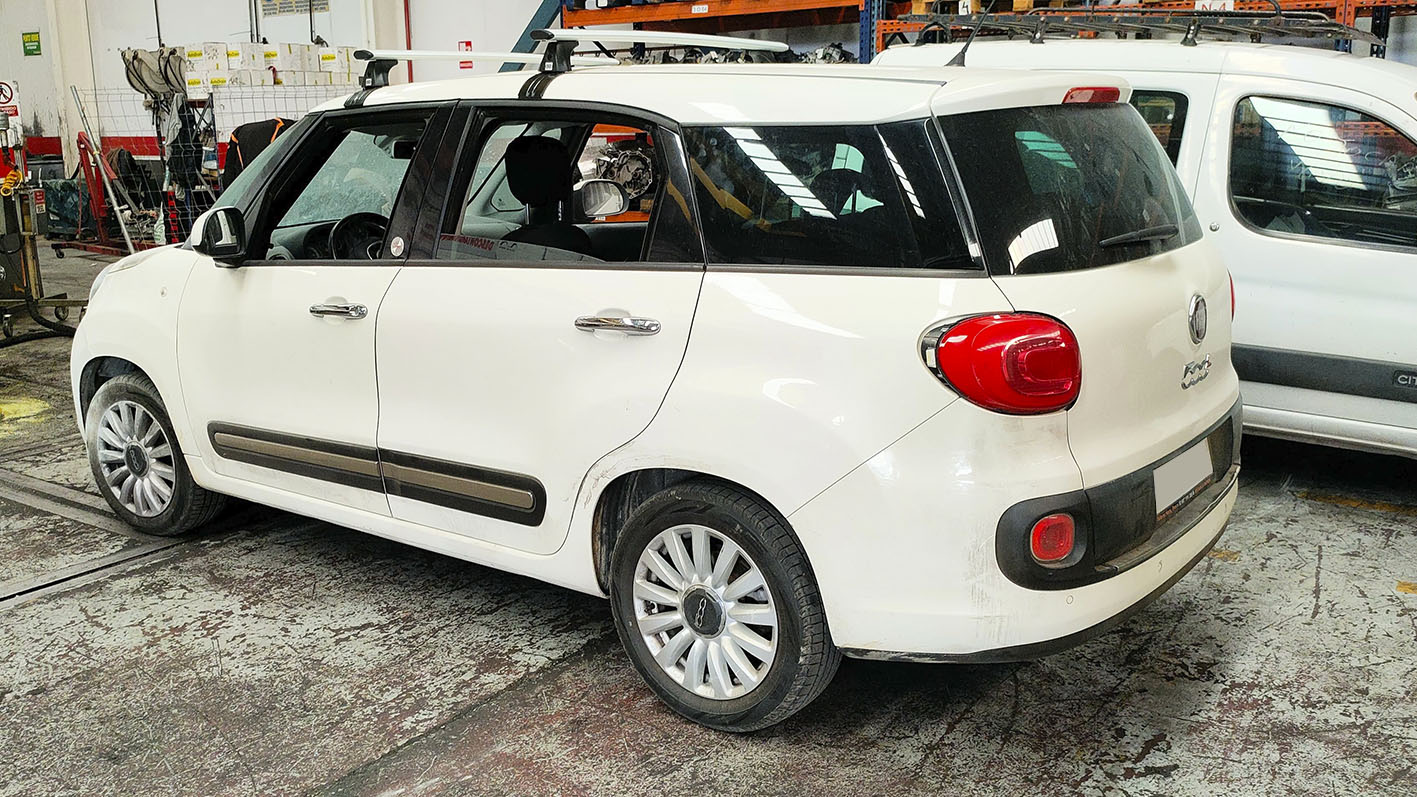 Fiat 500L en Autodesguace CAT La Mina.