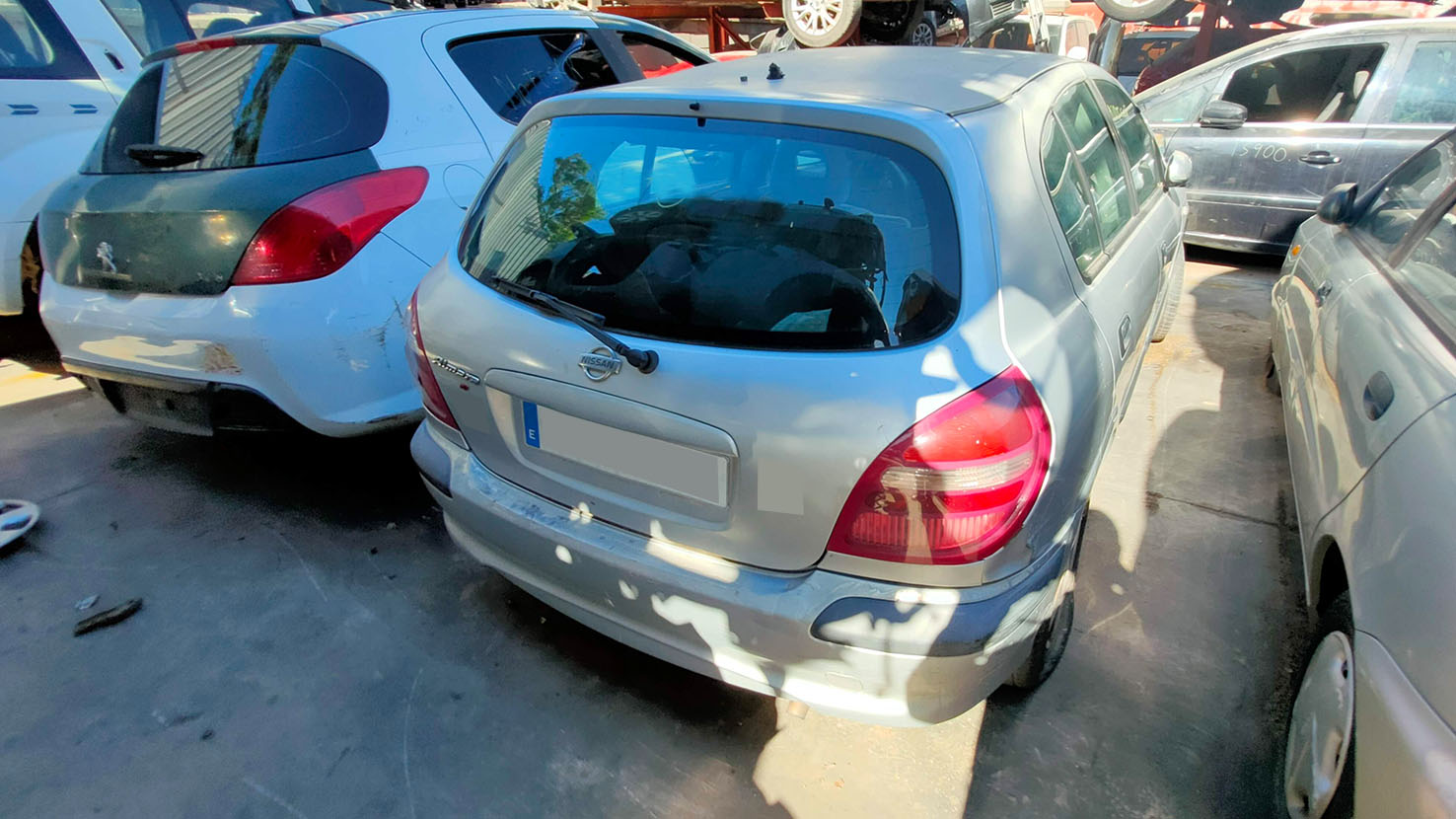 Nissan Almera en Autodesguace CAT La Mina.