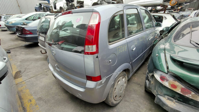 Opel Meriva en Autodesguace CAT La Mina.