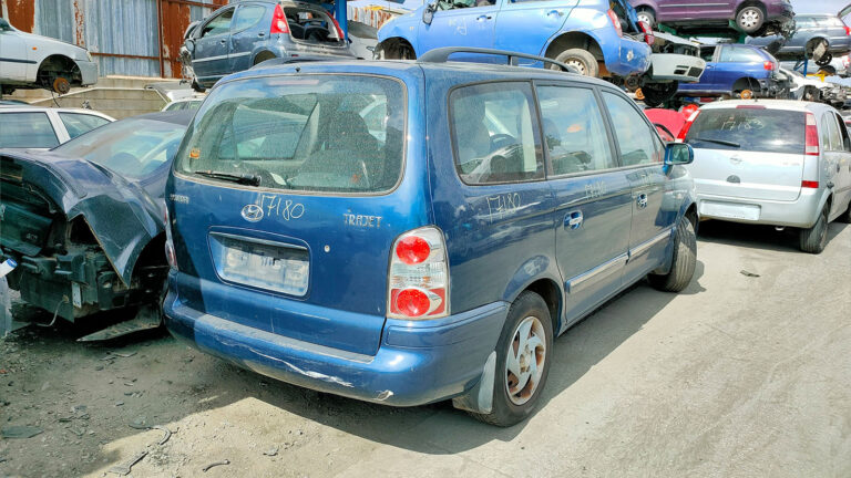 Hyundai Trajet en Autodesguace CAT La Mina.