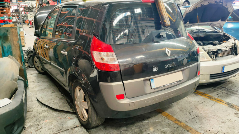 Renault Scenic en Autodesguace CAT La Mina.