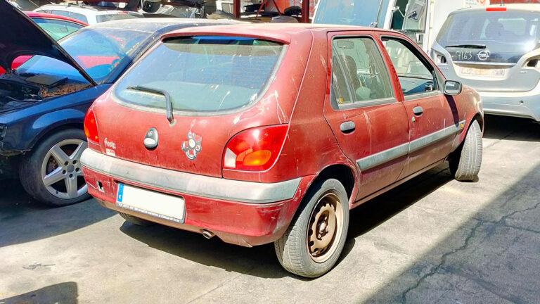 Ford Fiesta en Autodesguace CAT La Mina.