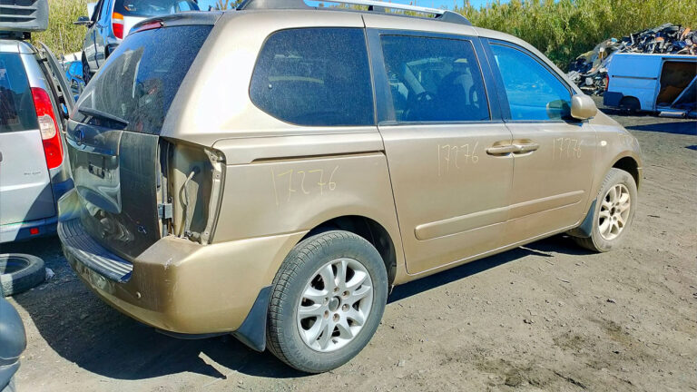 Kia Carnival en Autodesguace CAT La Mina.