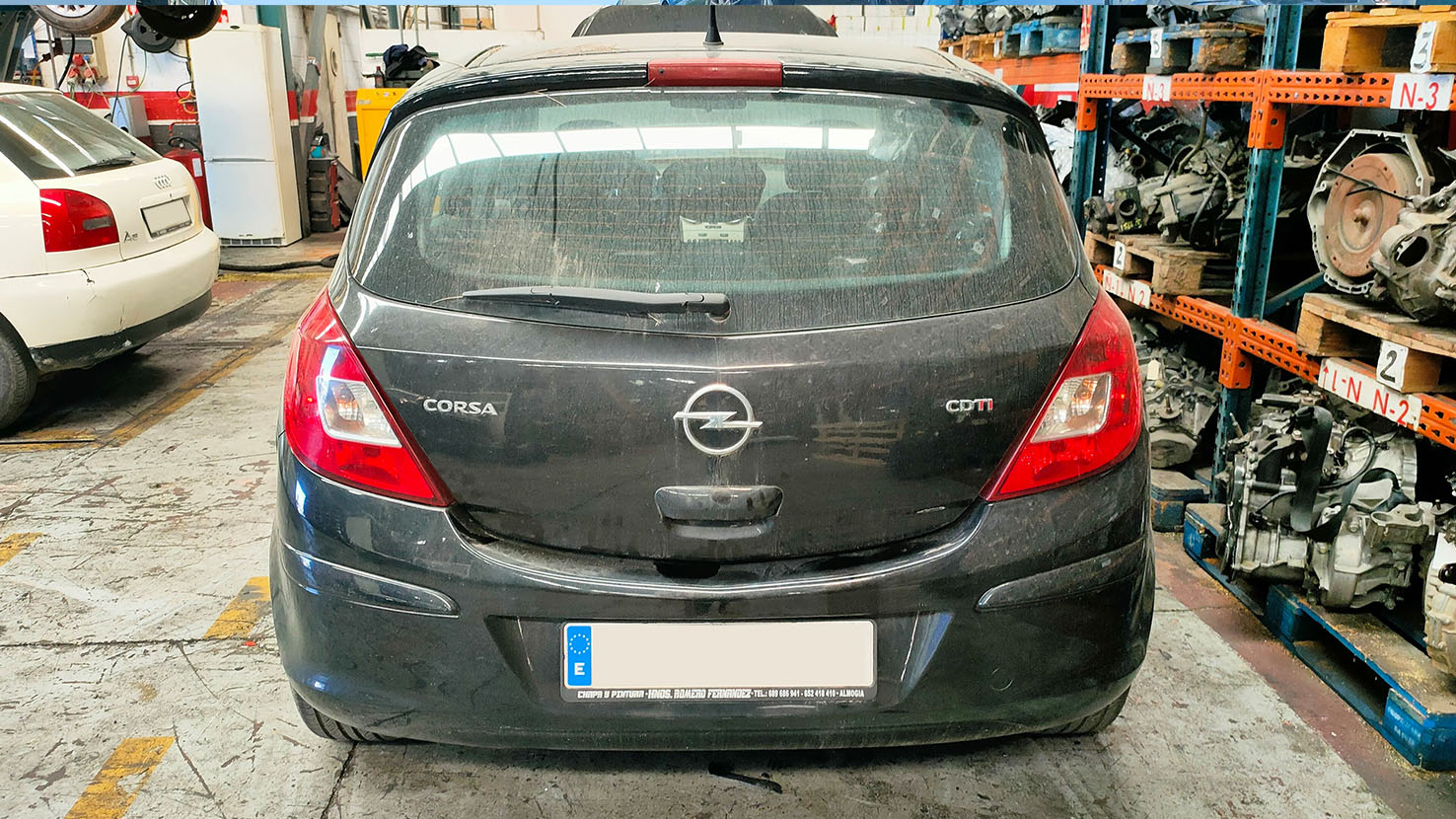 Opel Corsa en Autodesguace CAT La Mina.