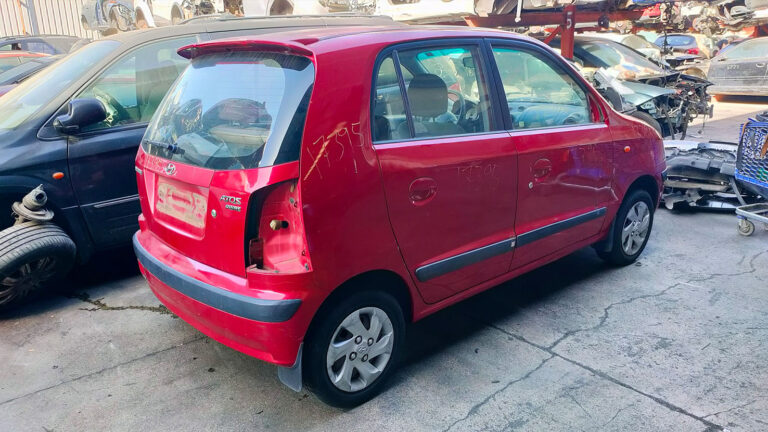 Hyundai Atos en Autodesguace CAT La Mina.