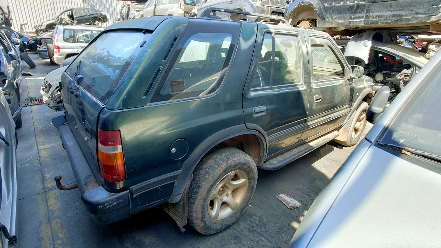 Opel Frontera en Autodesguace CAT La Mina.