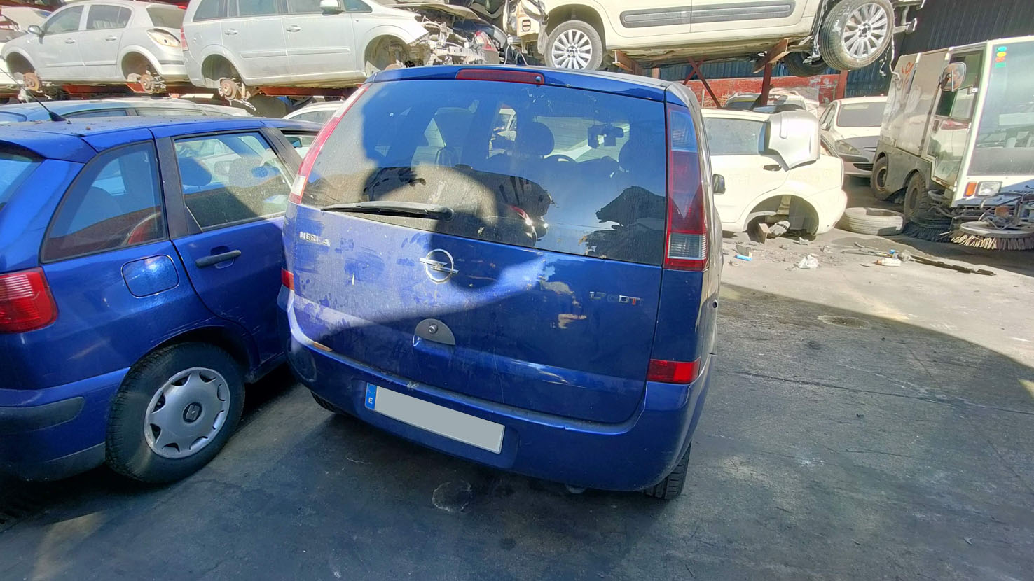 Opel Meriva en Autodesguace CAT La Mina.