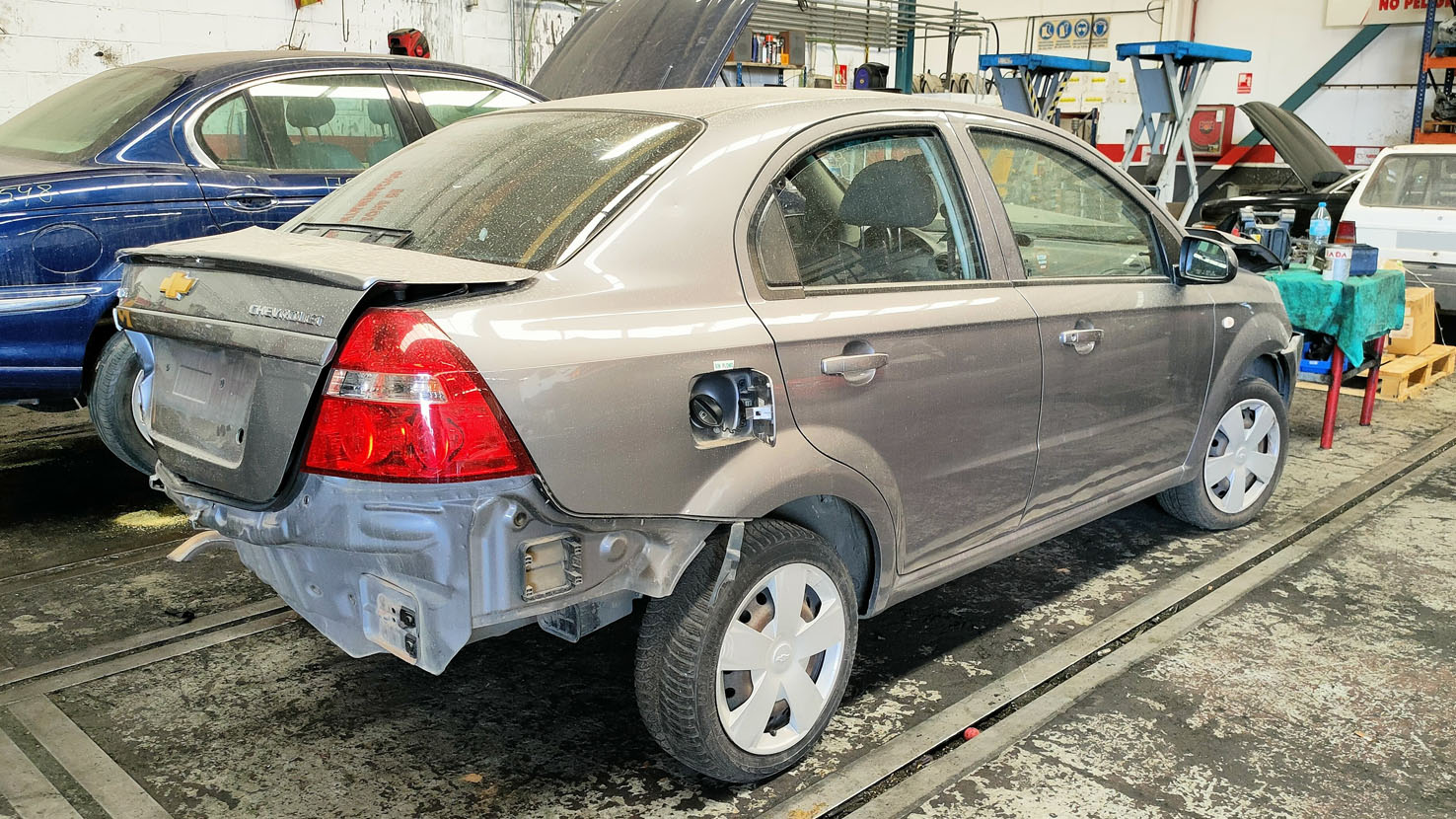 Chevrolet Aveo LS en Autodesguace CAT La Mina.