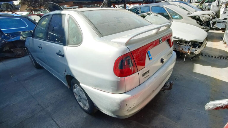 Seat Córdoba en Autodesguace CAT La Mina.