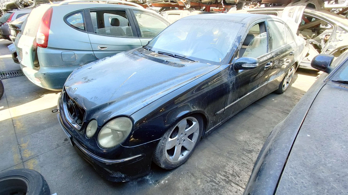 Mercedes Clase E 320 en Autodesguace CAT La Mina.