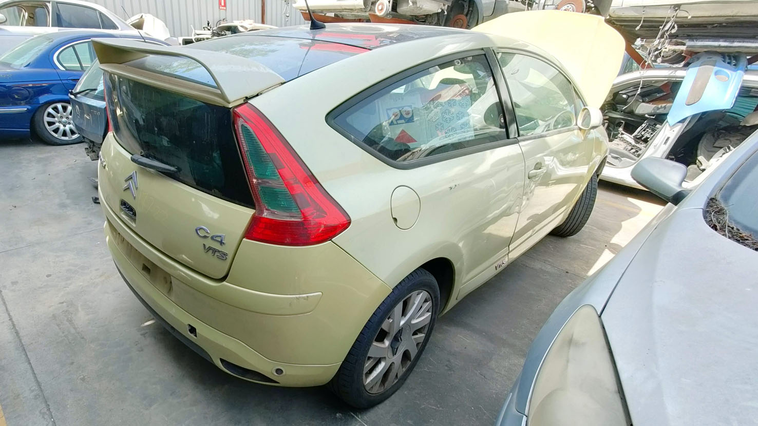 Citroën C4 en Autodesguace CAT La Mina.