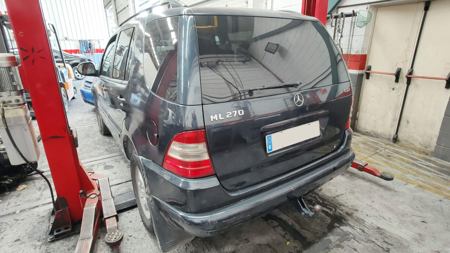 Mercedes ML270 en Autodesguace CAT La Mina.