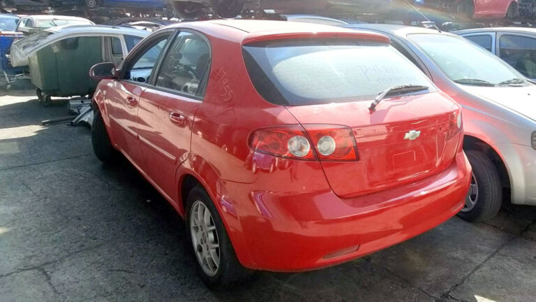 Chevrolet Lacetti en Autodesguace CAT La Mina.