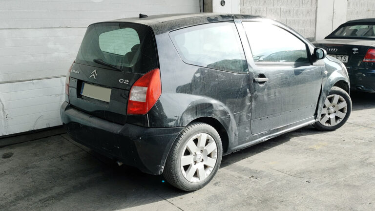 Citroën C2 en Autodesguace CAT La Mina.