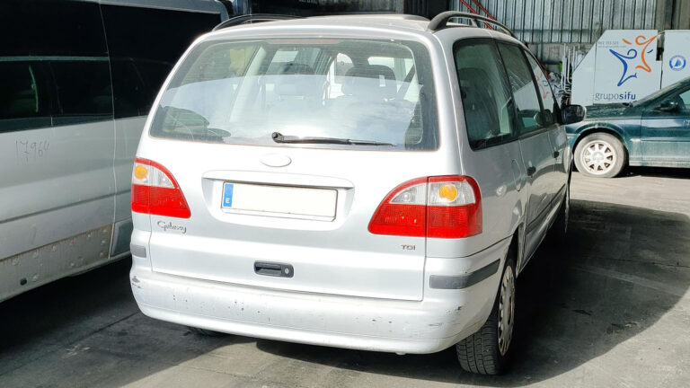 Ford Galaxy en Autodesguace CAT La Mina.